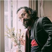 Professeur de la photographie, de mis en scène, d'écriture et du jeu d'acteur dans le cinéma et le théâtre